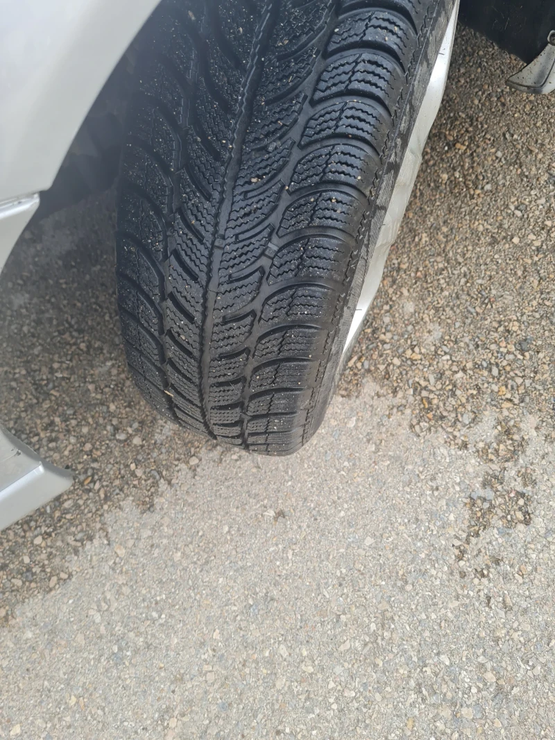 Nissan Almera 1.8куб.116к.с. Бензин-Газ , снимка 10 - Автомобили и джипове - 53503102