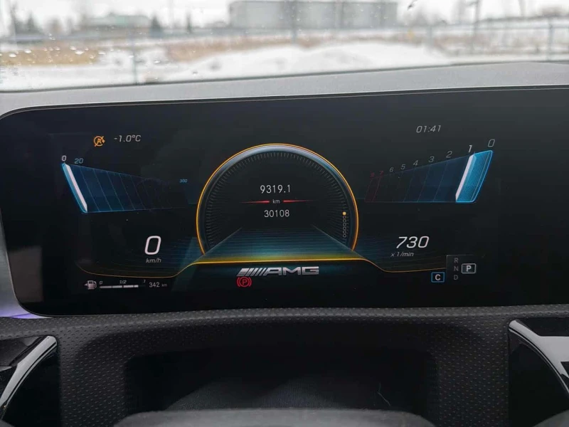 Mercedes-Benz CLA * AMG 45 * CARFAX * ЦЕНА ДО БГ, снимка 9 - Автомобили и джипове - 53597149