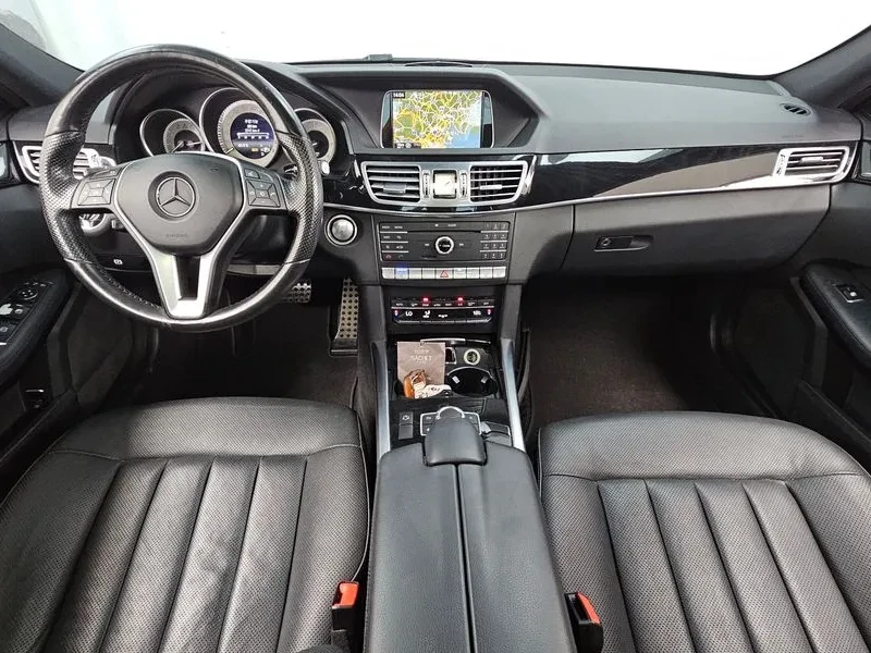 Mercedes-Benz E 350 4MATIC - САМО 30% АВАНС, снимка 7 - Автомобили и джипове - 55429291