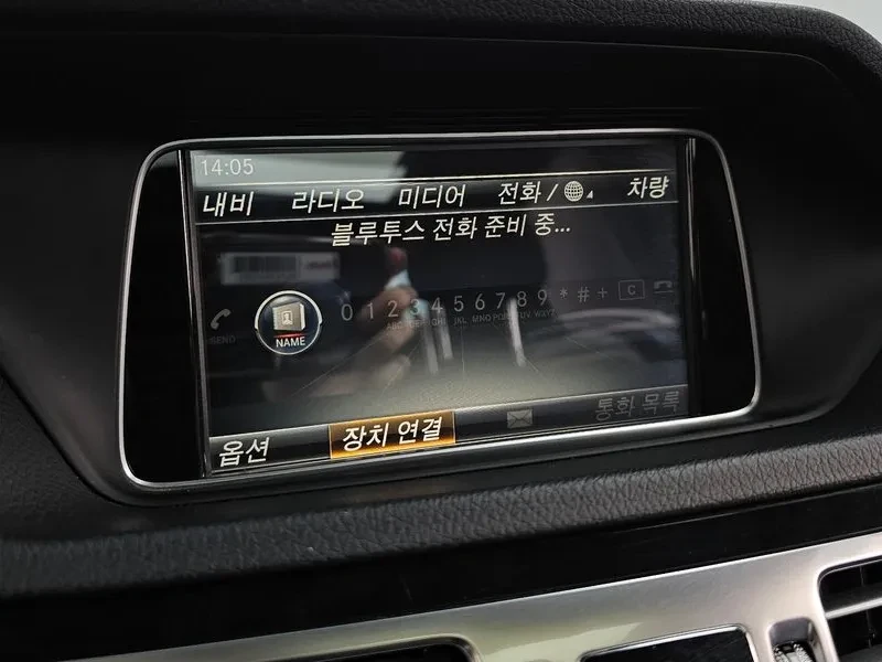 Mercedes-Benz E 350 4MATIC - САМО 30% АВАНС, снимка 15 - Автомобили и джипове - 55429291