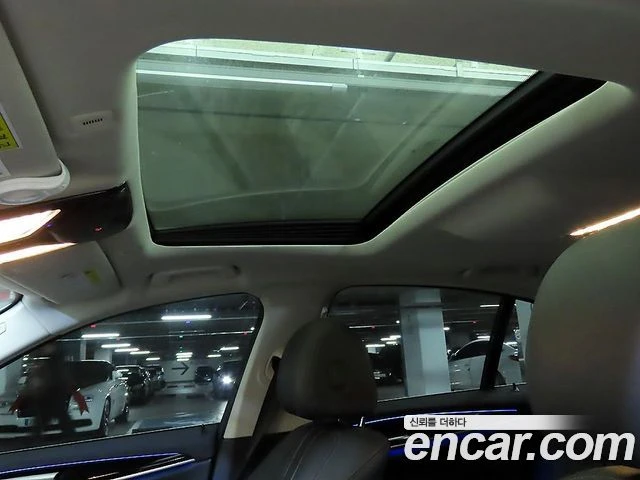 BMW 520, снимка 17 - Автомобили и джипове - 56077756