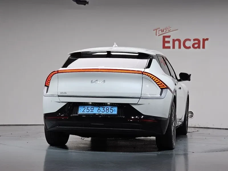 Kia EV6  Long Range 4Wd Earth, снимка 4 - Автомобили и джипове - 56682719