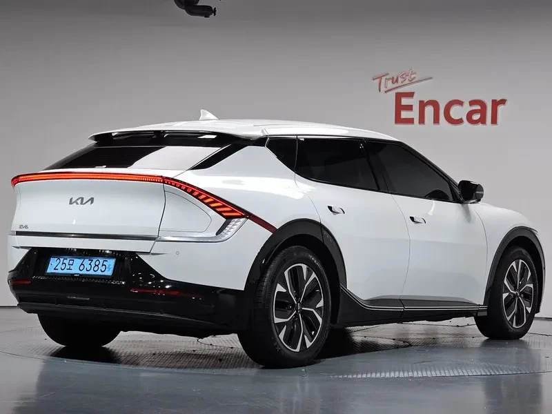 Kia EV6  Long Range 4Wd Earth, снимка 2 - Автомобили и джипове - 56682719