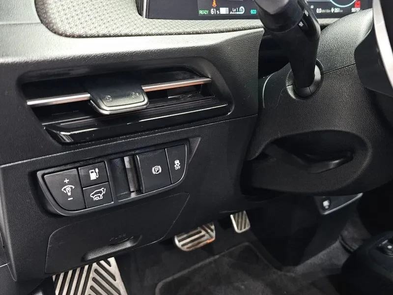 Kia EV6  Long Range 4Wd Earth, снимка 14 - Автомобили и джипове - 56682719