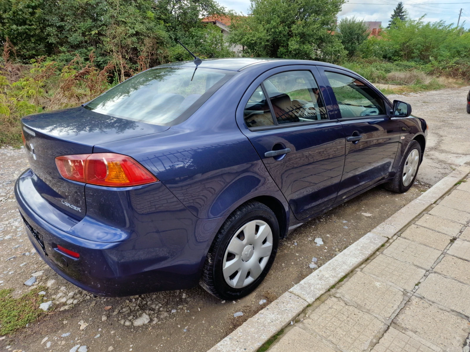 Mitsubishi Lancer 1.5i-16V-Italia- - изображение 4