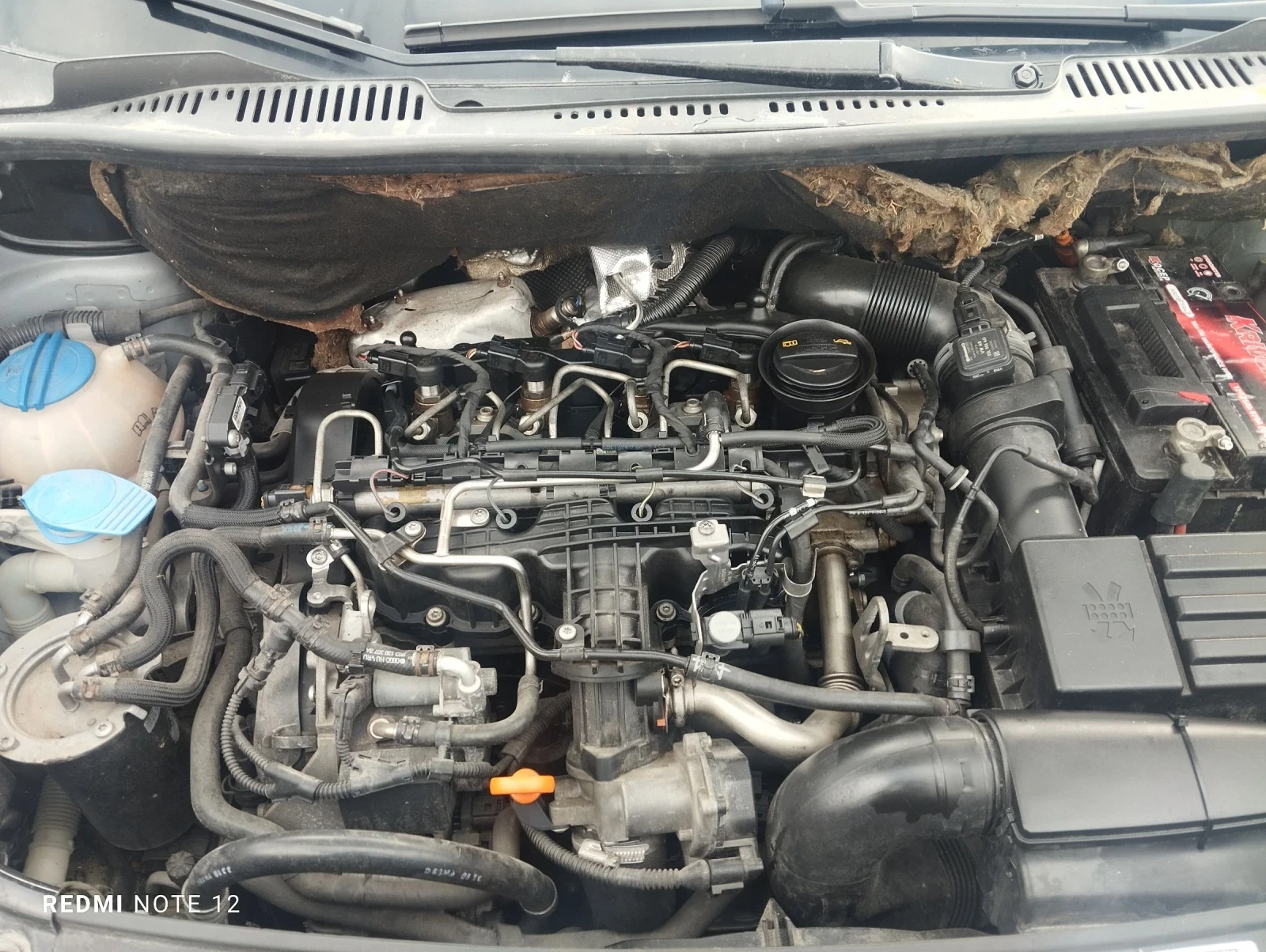 VW Caddy 1.6TDI Klima Спешно - изображение 10