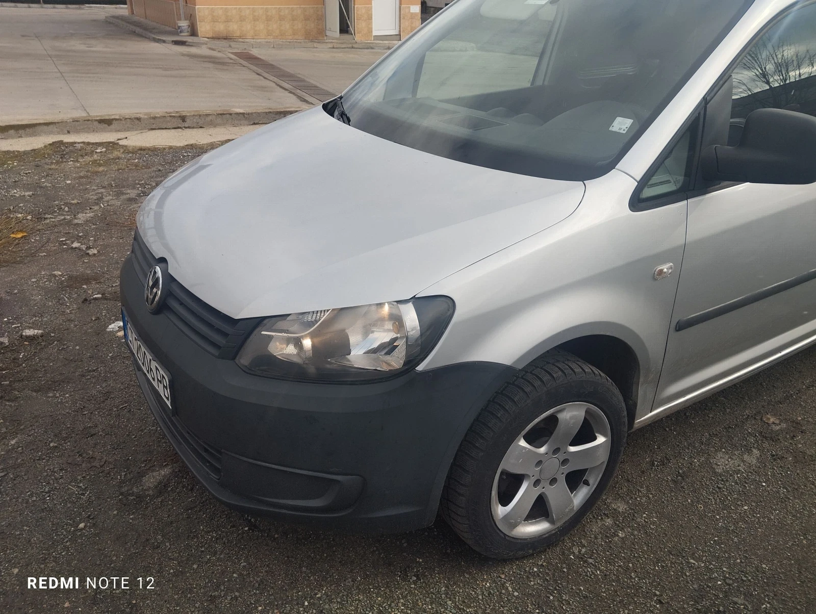 VW Caddy 1.6TDI Klima Спешно - изображение 7
