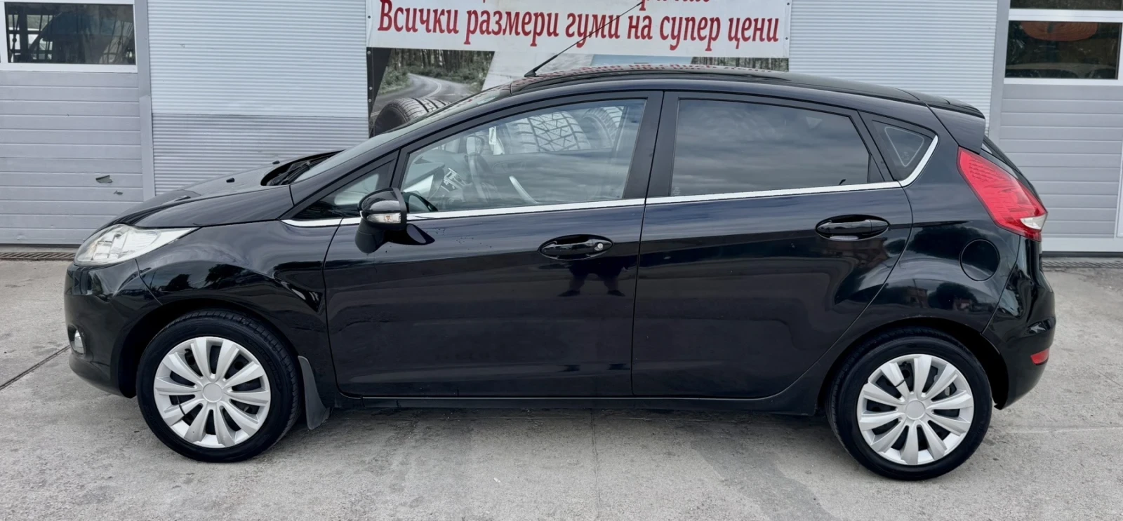Ford Fiesta Titanium - изображение 2
