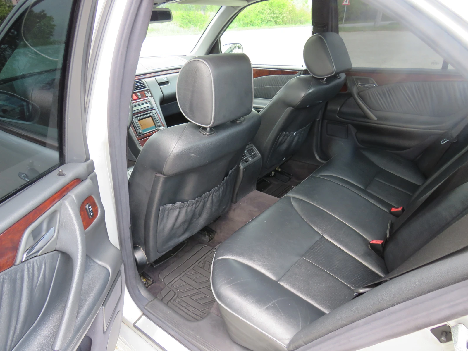 Mercedes-Benz E 320 CDI * * * АВТОМАТИК FACE FULL * * *  - изображение 10