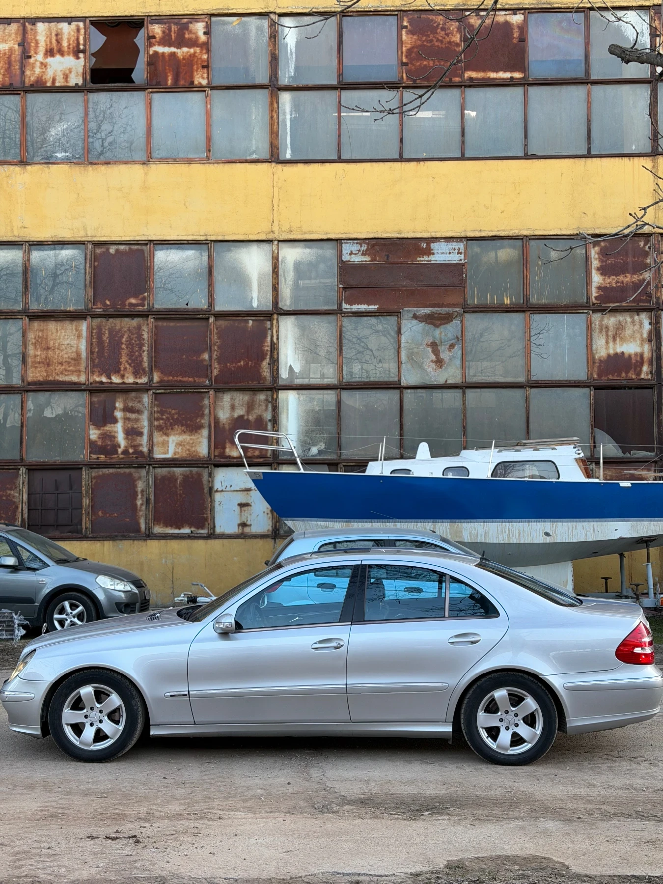 Mercedes-Benz E 280, снимка 6 - Автомобили и джипове - 53803504