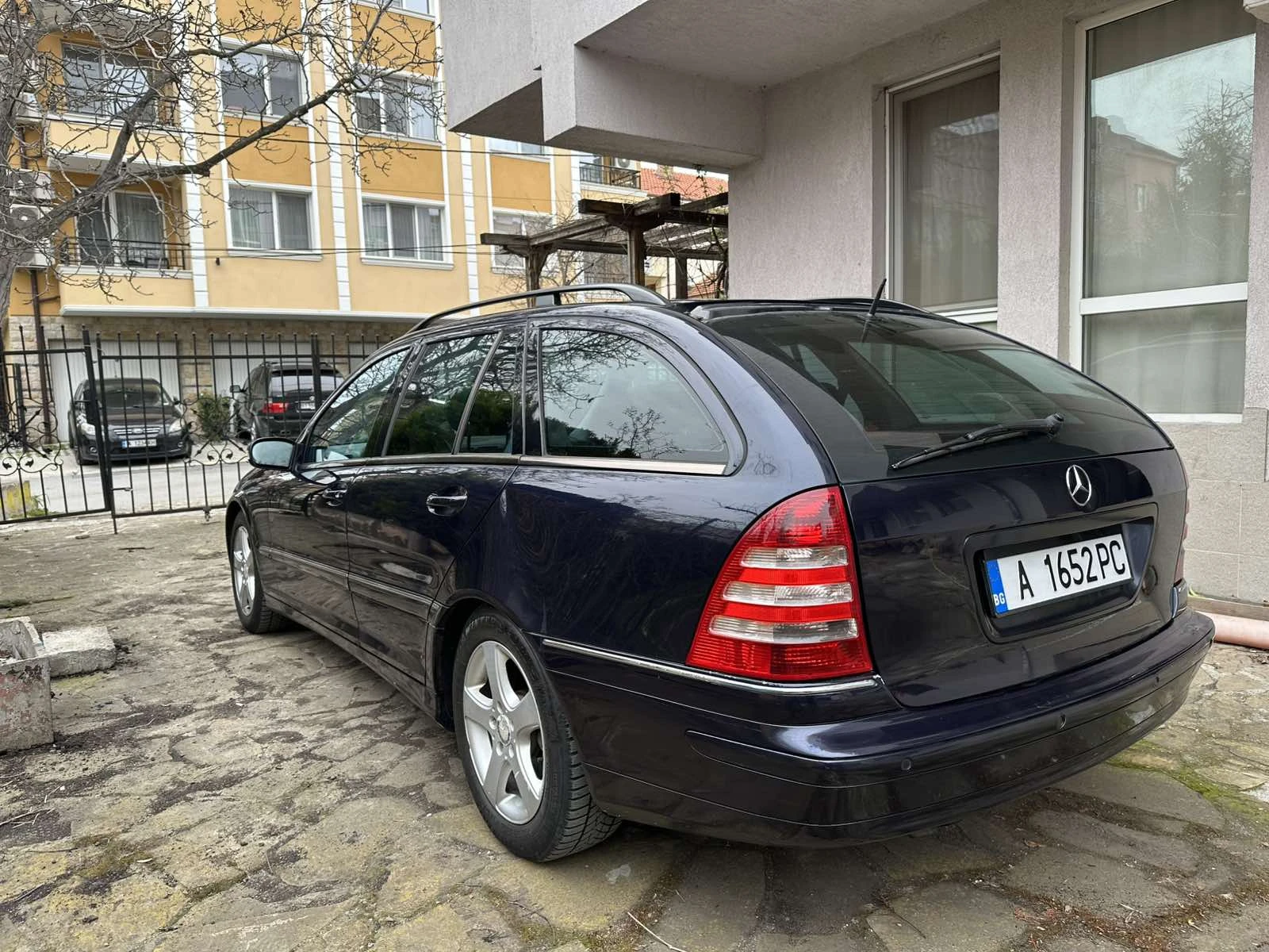 Mercedes-Benz C 270 270 CDI, снимка 4 - Автомобили и джипове - 54057759