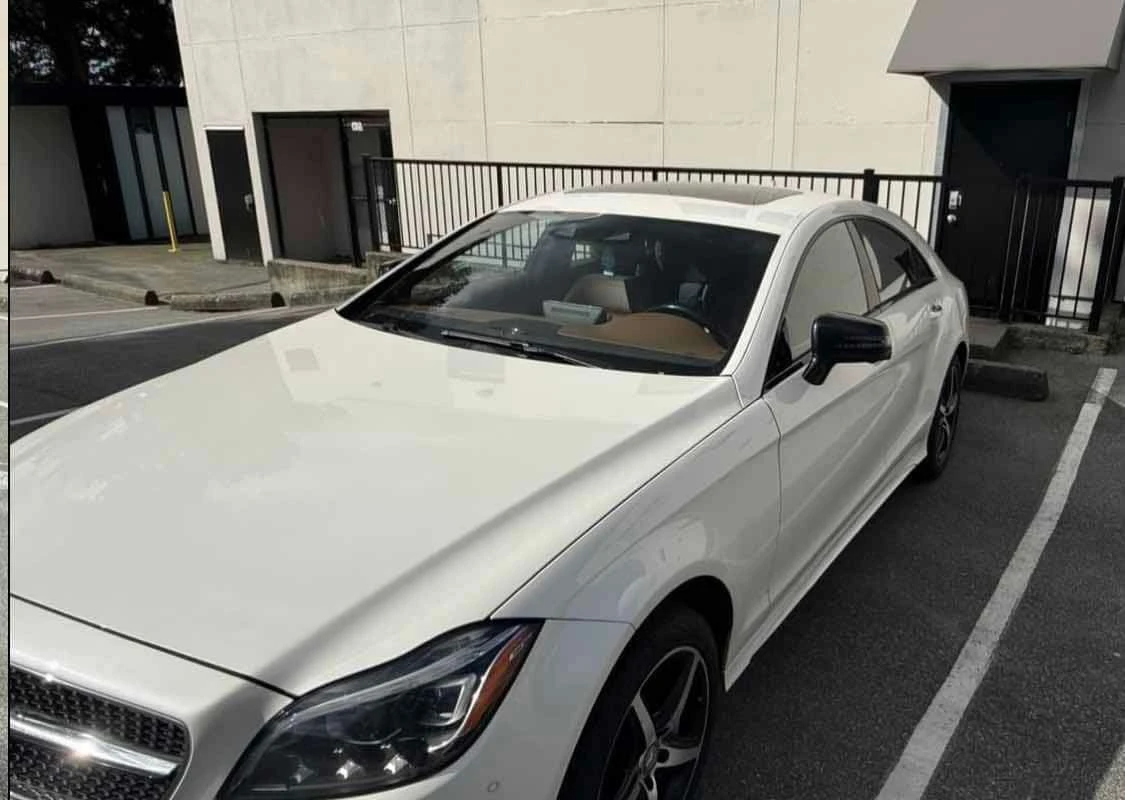 Mercedes-Benz CLS 550 CARFAX * ОТ ПЪРВИ СОБСТВЕНИК * , снимка 2 - Автомобили и джипове - 54135056