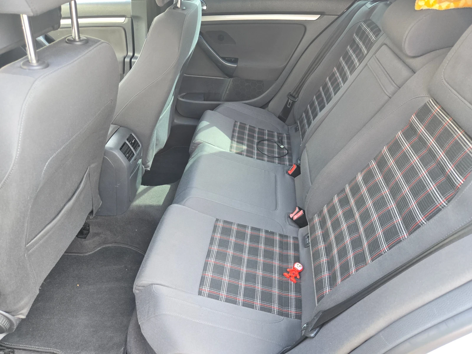 VW Golf Vw Golf R32 MK5 TOP, снимка 12 - Автомобили и джипове - 54242651