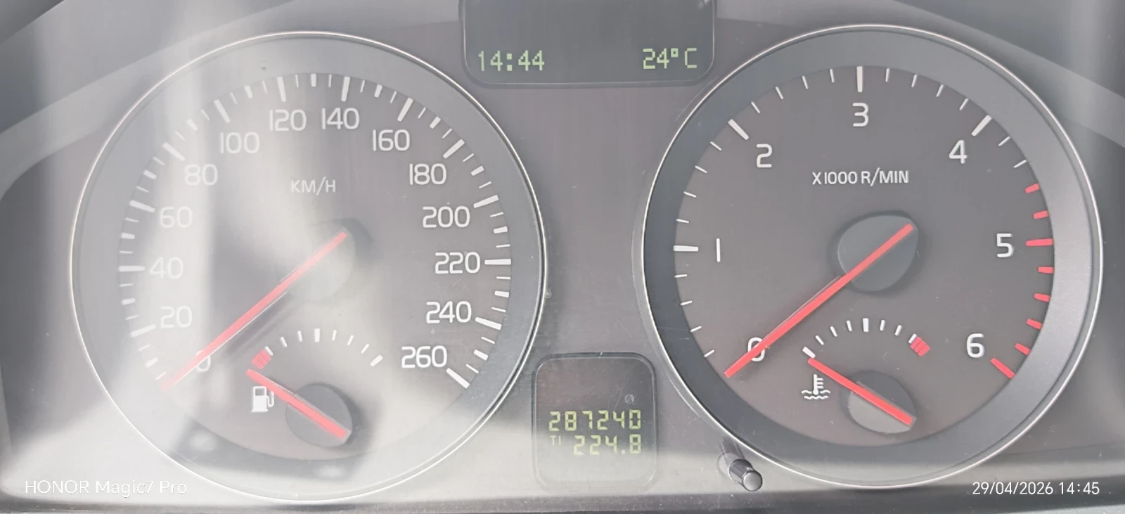 Volvo V50 2.0 D, снимка 9 - Автомобили и джипове - 54354705