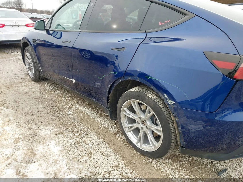 Tesla Model Y 2024 TESLA MODEL Y LONG RANGE DUAL MOTOR ALL-WHEEL, снимка 10 - Автомобили и джипове - 54377347