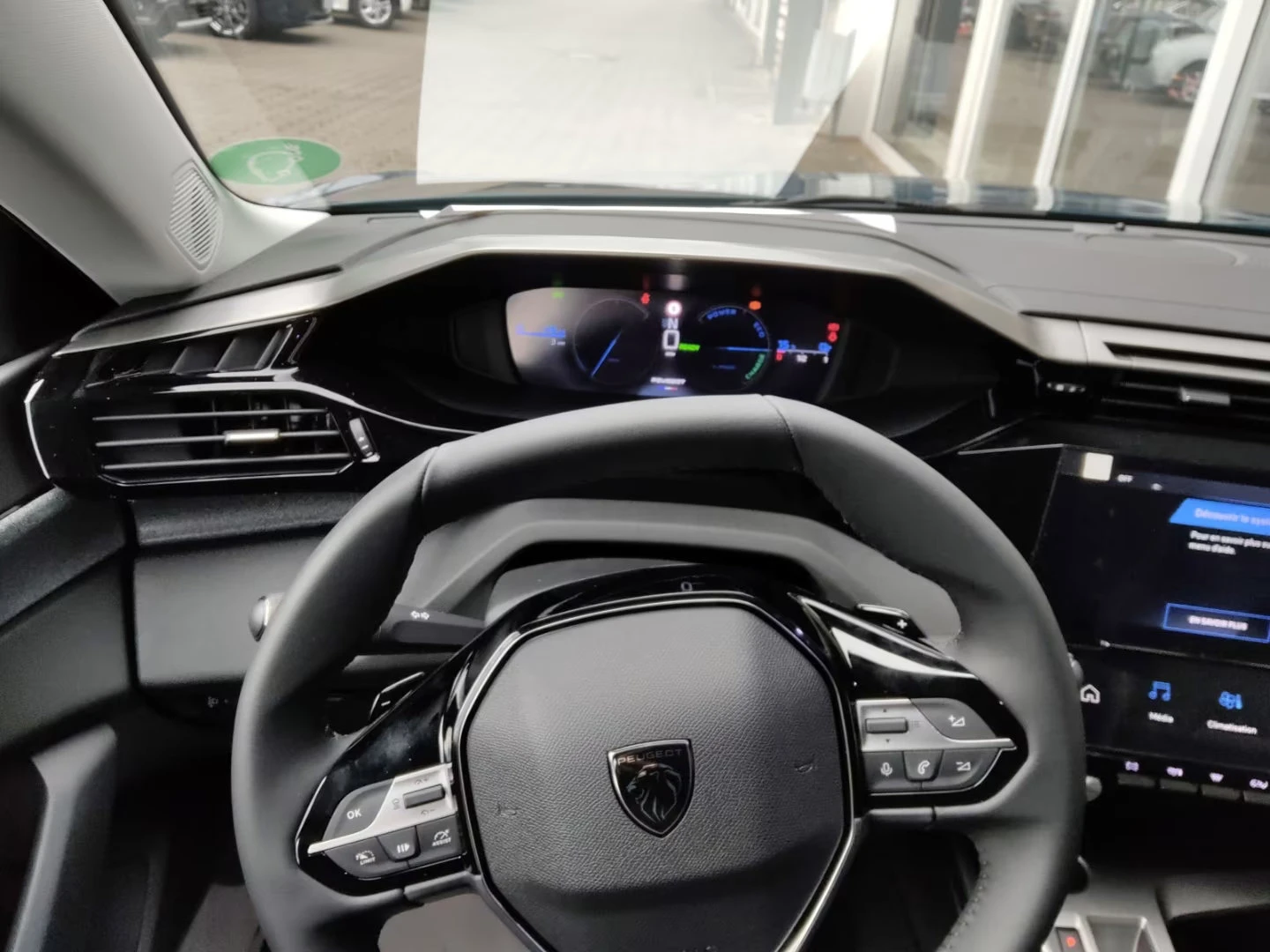Peugeot 408 e-ALLURE/213HP/NAVI/360/LED/CPLAY/H.PUMP/319q, снимка 8 - Автомобили и джипове - 54597614