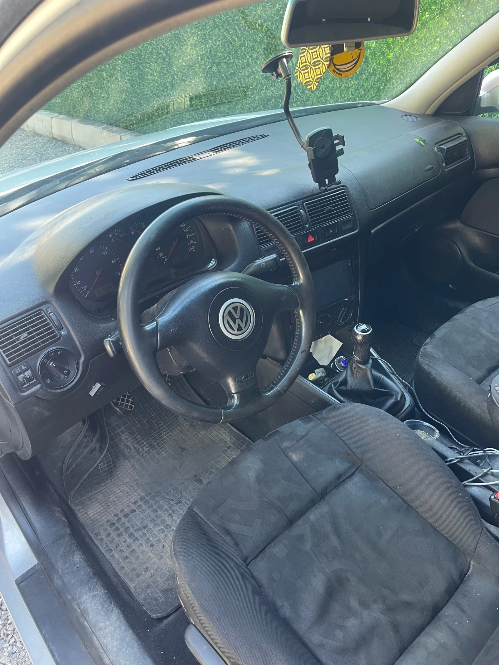 VW Golf Golf 1.6 газ Бензин, снимка 9 - Автомобили и джипове - 54844092