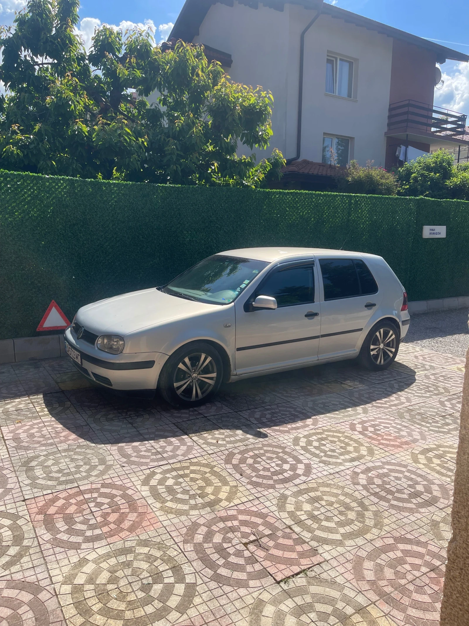 VW Golf Golf 1.6 газ Бензин, снимка 3 - Автомобили и джипове - 54844092