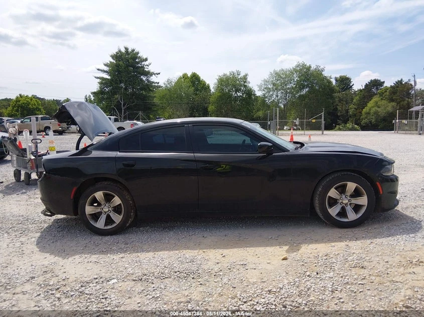 Dodge Charger 3.6l Sxt Rwd, снимка 13 - Автомобили и джипове - 54860727