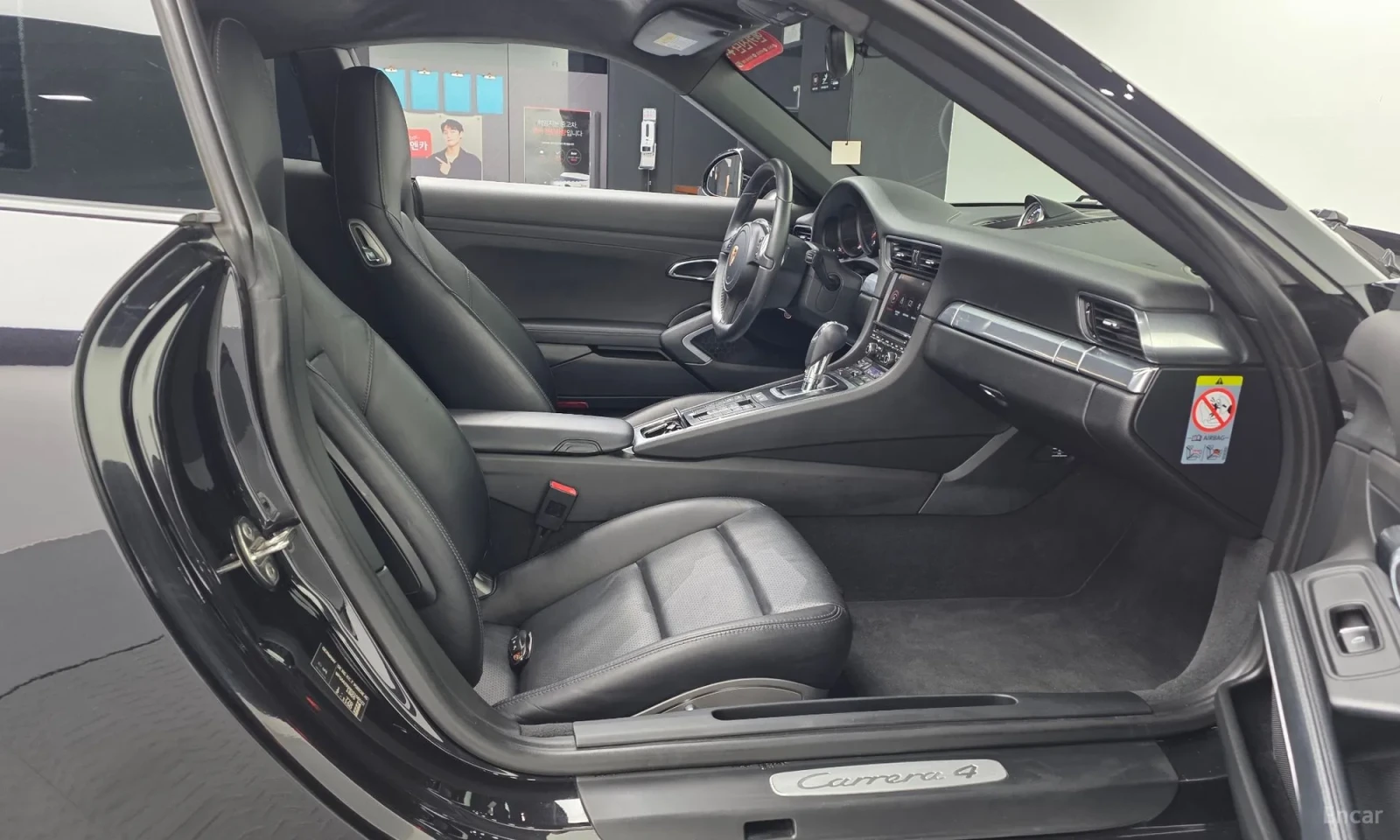 Porsche Carrera 4 911 60000km!!!, снимка 11 - Автомобили и джипове - 54967404