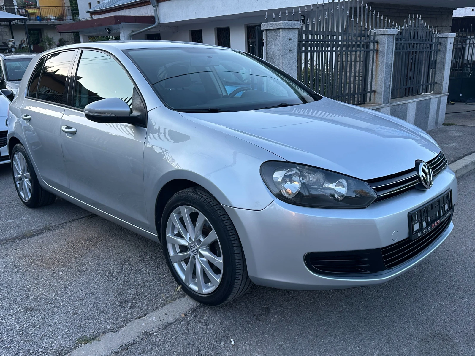 VW Golf 1.2TSI-105к.с-4цил.-160000км-OБСЛУЖЕН-2011г-EURO5A, снимка 3 - Автомобили и джипове - 55158643