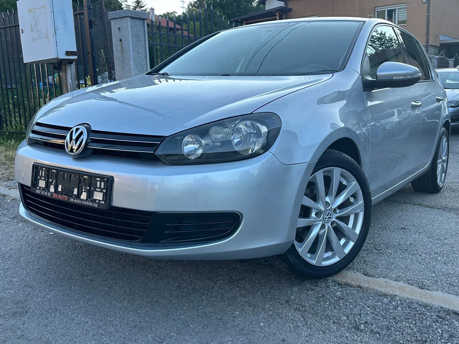 VW Golf 1.2TSI-105к.с-4цил.-160000км-OБСЛУЖЕН-2011г-EURO5A