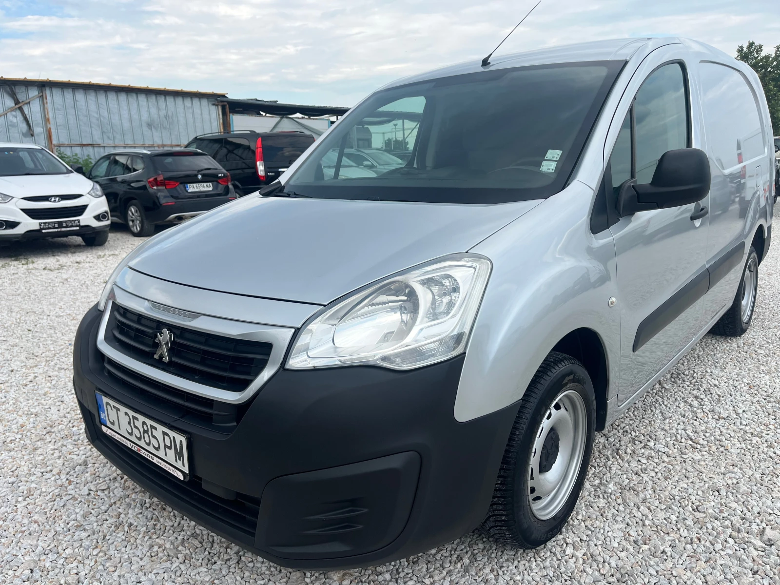Peugeot Partner 1.6 HDI, 90к.с.MAXI, ЛИЗИНГ, снимка 3 - Автомобили и джипове - 55395946
