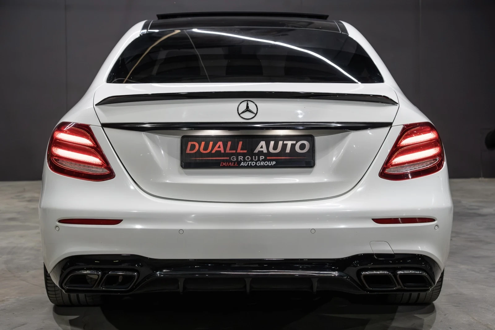 Mercedes-Benz E 350 /AMG OPTIK/PANO/HUD/9G/SOFTCLOSE/FULL MAX/, снимка 6 - Автомобили и джипове - 55565178