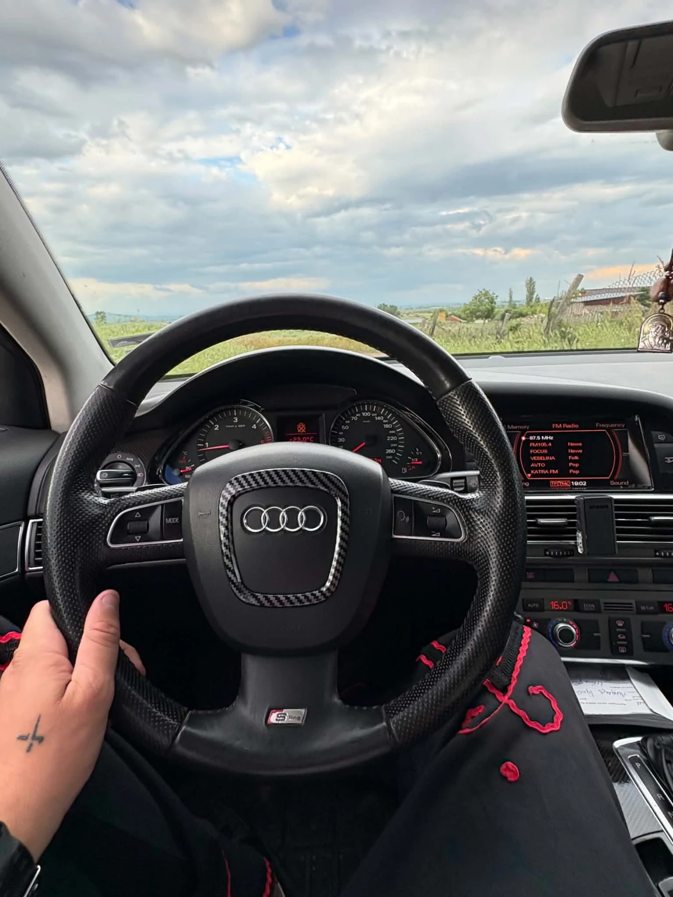 Audi A6, снимка 6 - Автомобили и джипове - 56183702