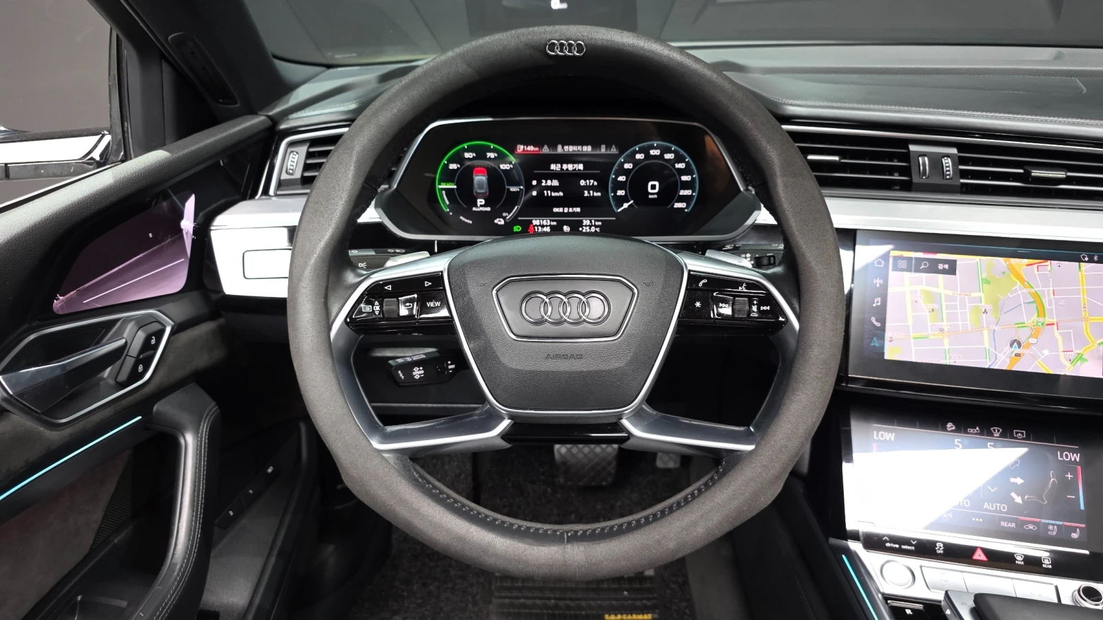 Audi E-Tron 55 Quattro * Крайна Цена* , снимка 7 - Автомобили и джипове - 56636012