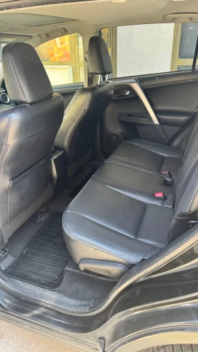 Toyota Rav4 Закупена от Тойота Пловдив, снимка 9