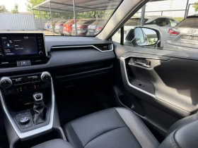 Toyota Rav4 /Facelift/4x4/Executive/360Camera/В гаранция , снимка 12