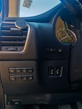 Lexus NX 300h Luxury, LPG, снимка 6 - Автомобили и джипове - 53665304