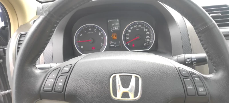 Honda Cr-v 2.0 ivtec, снимка 11 - Автомобили и джипове - 48334422