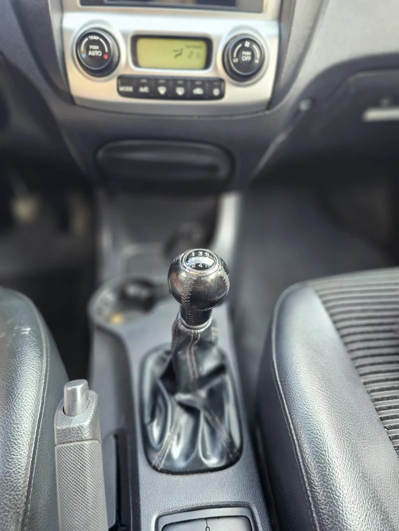 Kia Sportage, снимка 14 - Автомобили и джипове - 52806639