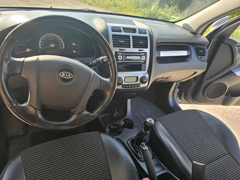 Kia Sportage, снимка 7 - Автомобили и джипове - 52806639