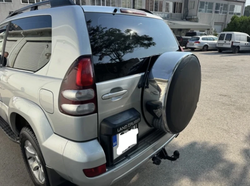 Toyota Land cruiser D4D, снимка 3 - Автомобили и джипове - 51373854