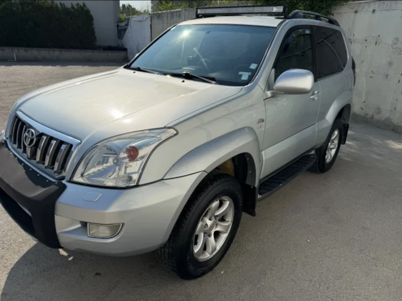 Toyota Land cruiser D4D, снимка 2 - Автомобили и джипове - 51373854