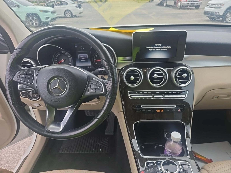 Mercedes-Benz GLC 300, снимка 11 - Автомобили и джипове - 53186998
