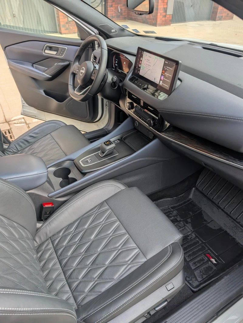 Nissan Qashqai, снимка 11 - Автомобили и джипове - 53531664