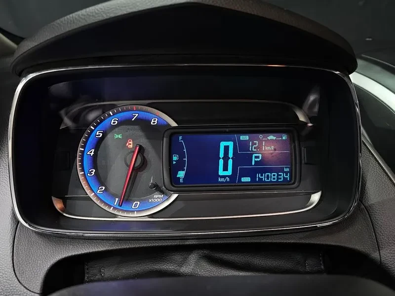 Chevrolet Trax 1.4, снимка 8 - Автомобили и джипове - 54327805