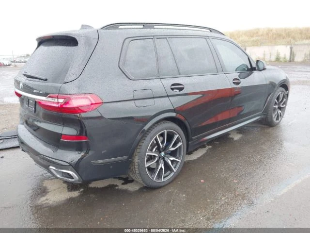 BMW X7 * xDrive40i* M-SPORT* КОЖА* ПОДГРЕВ* ОБДУХВАНЕ* ПА, снимка 4 - Автомобили и джипове - 54881436