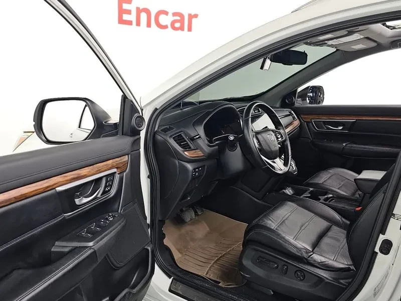 Honda Cr-v 1.5 Touring 4Wd, снимка 10 - Автомобили и джипове - 55887804