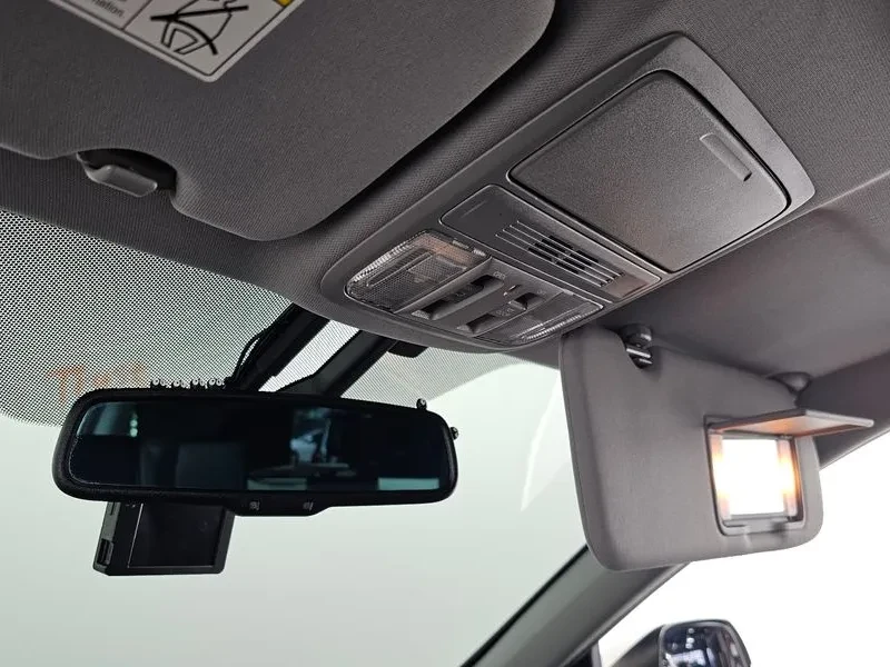 Honda Cr-v 1.5 Touring 4Wd, снимка 17 - Автомобили и джипове - 55887804