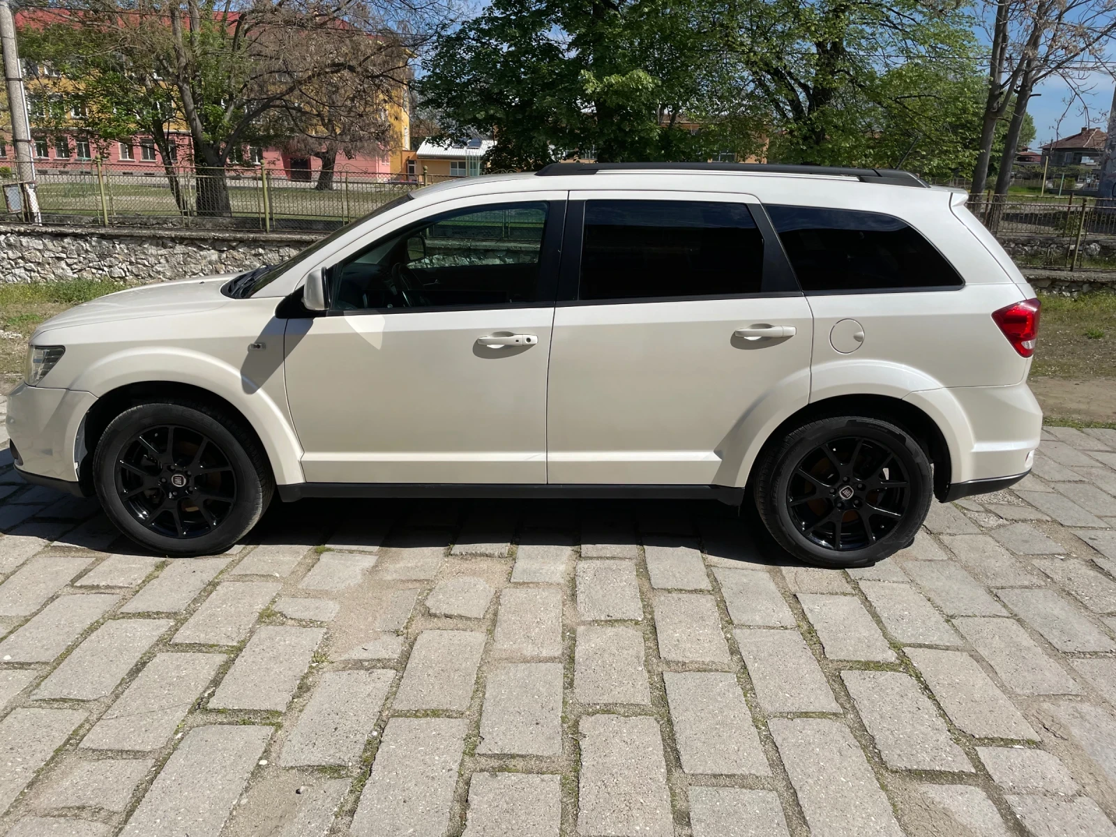 Fiat Freemont 2.0 170  - изображение 2