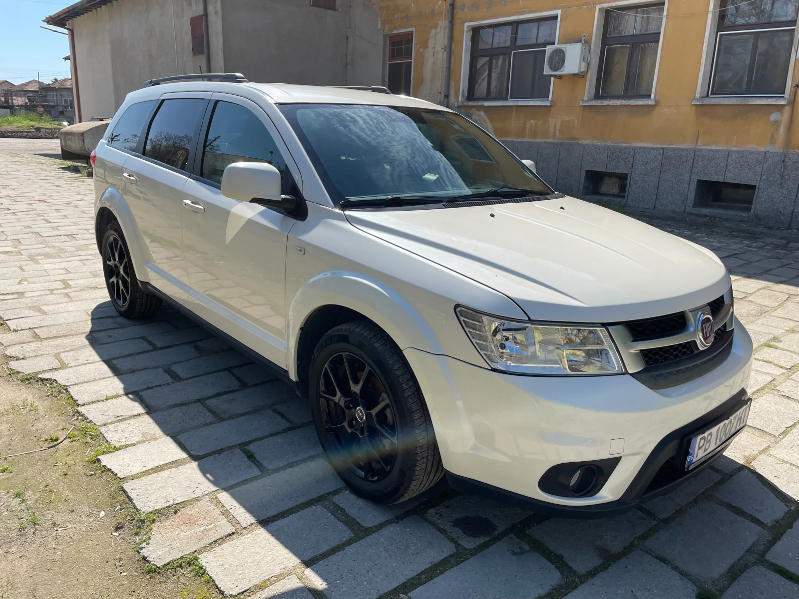 Fiat Freemont 2.0 170  - изображение 3