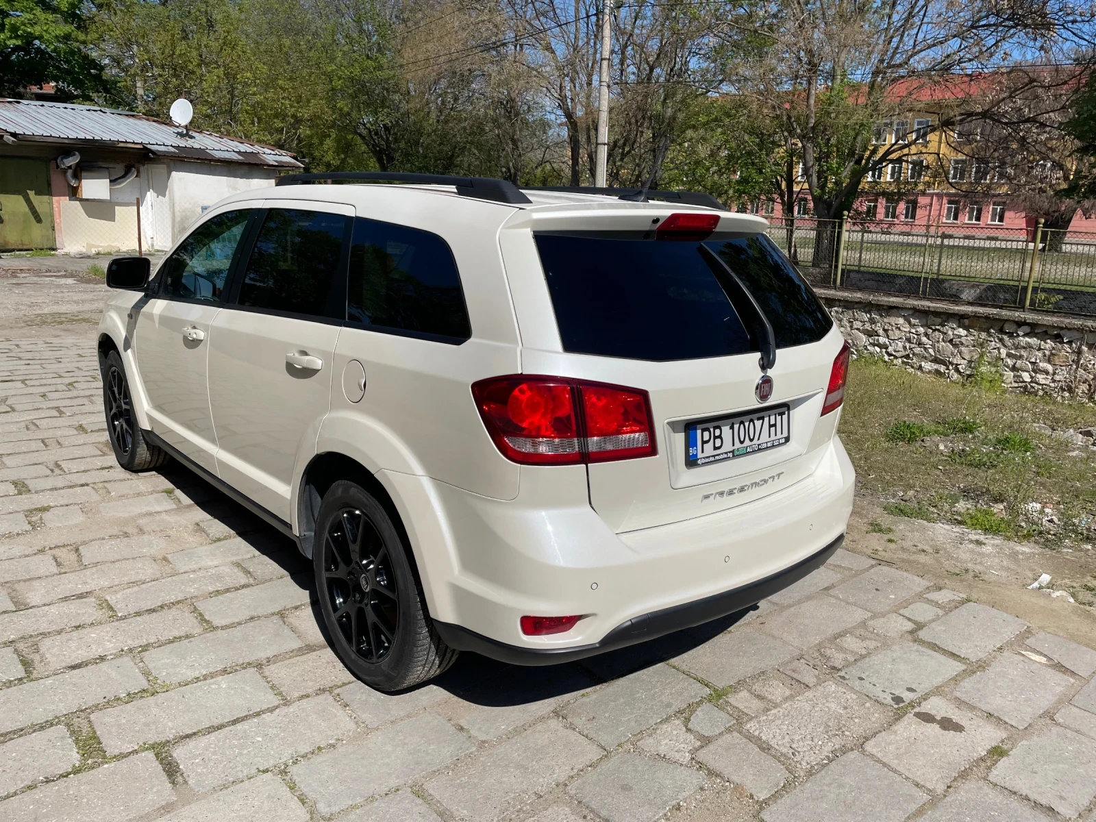 Fiat Freemont 2.0 170  - изображение 4