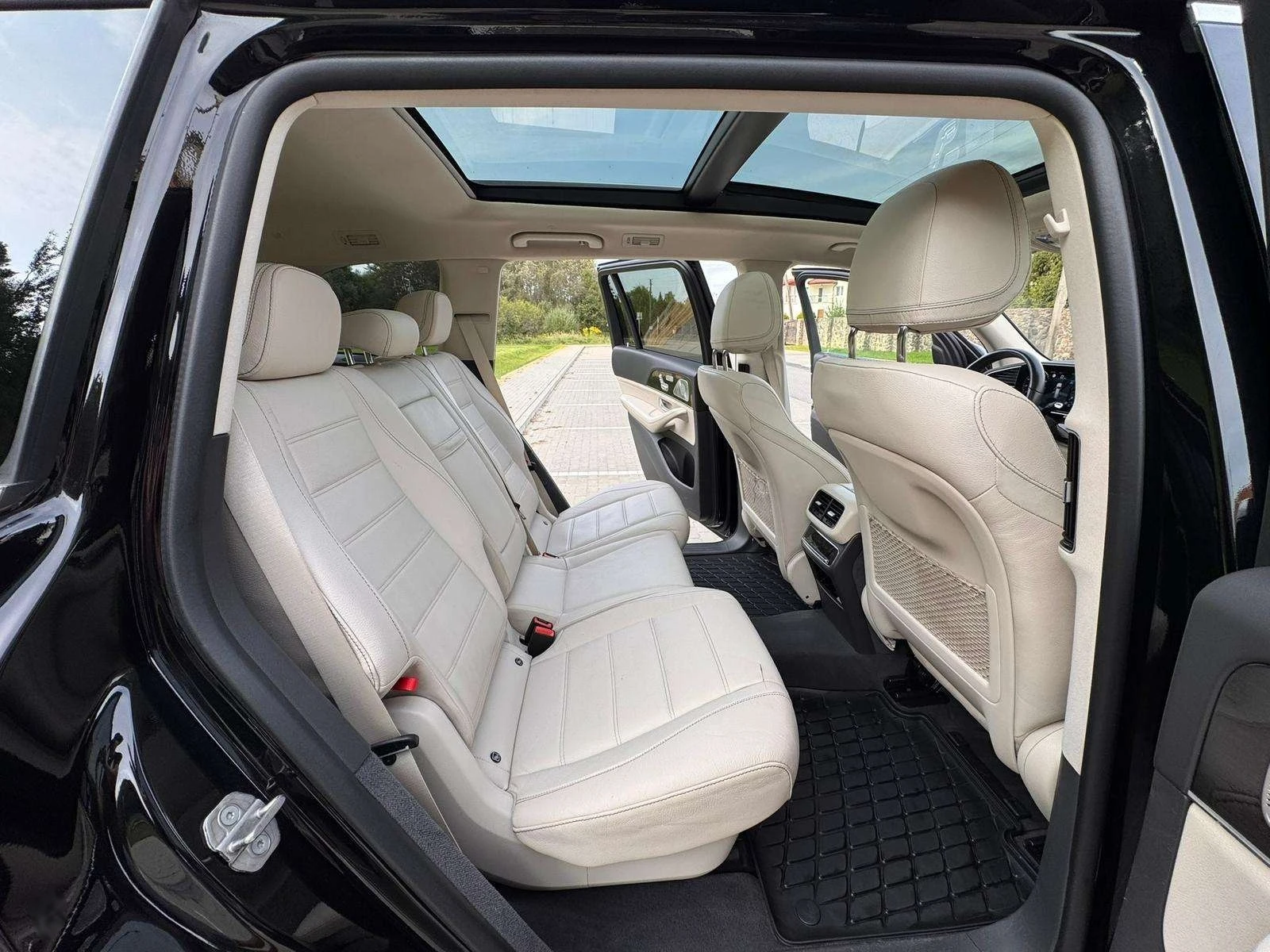 Mercedes-Benz GLS 400d AMG Line 4Matic - изображение 7