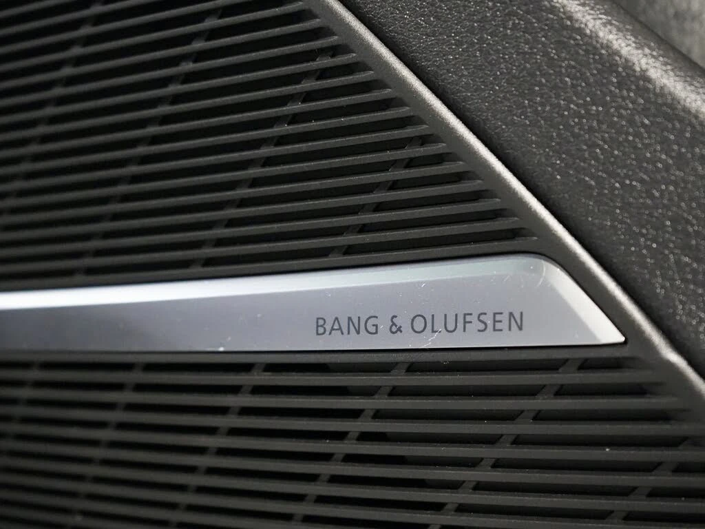 Audi RSQ8 4.0T* quattro* AWD* * (  )  | Mobile.bg   17