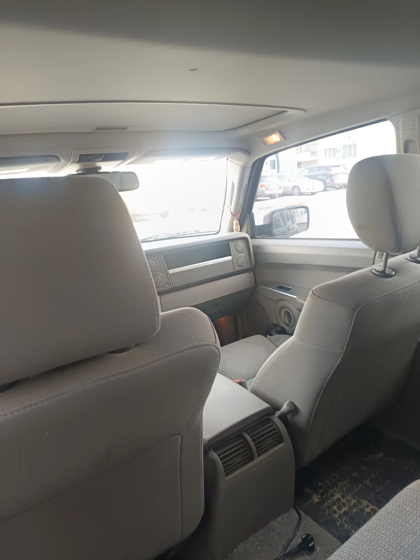 Jeep Commander ������ | Mobile.bg � ����������� 8